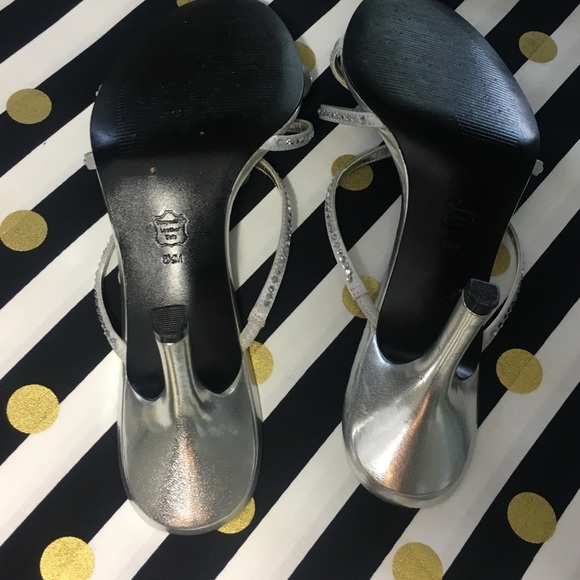 π Nina mules π with Rhinestones sz 61/2 - Picture 7 of 7